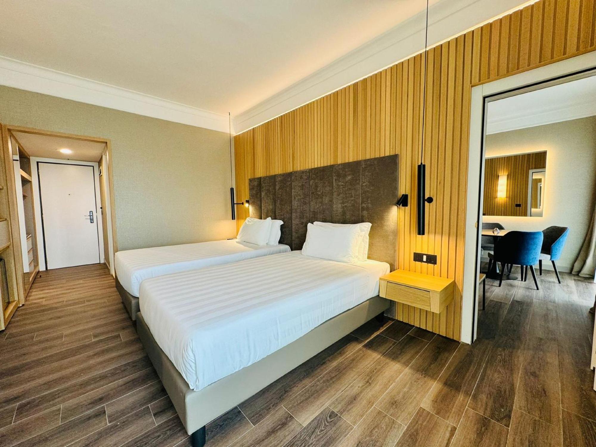Hotel Crowne Plaza Rome St. Peter'S By Ihg Exteriér fotografie
