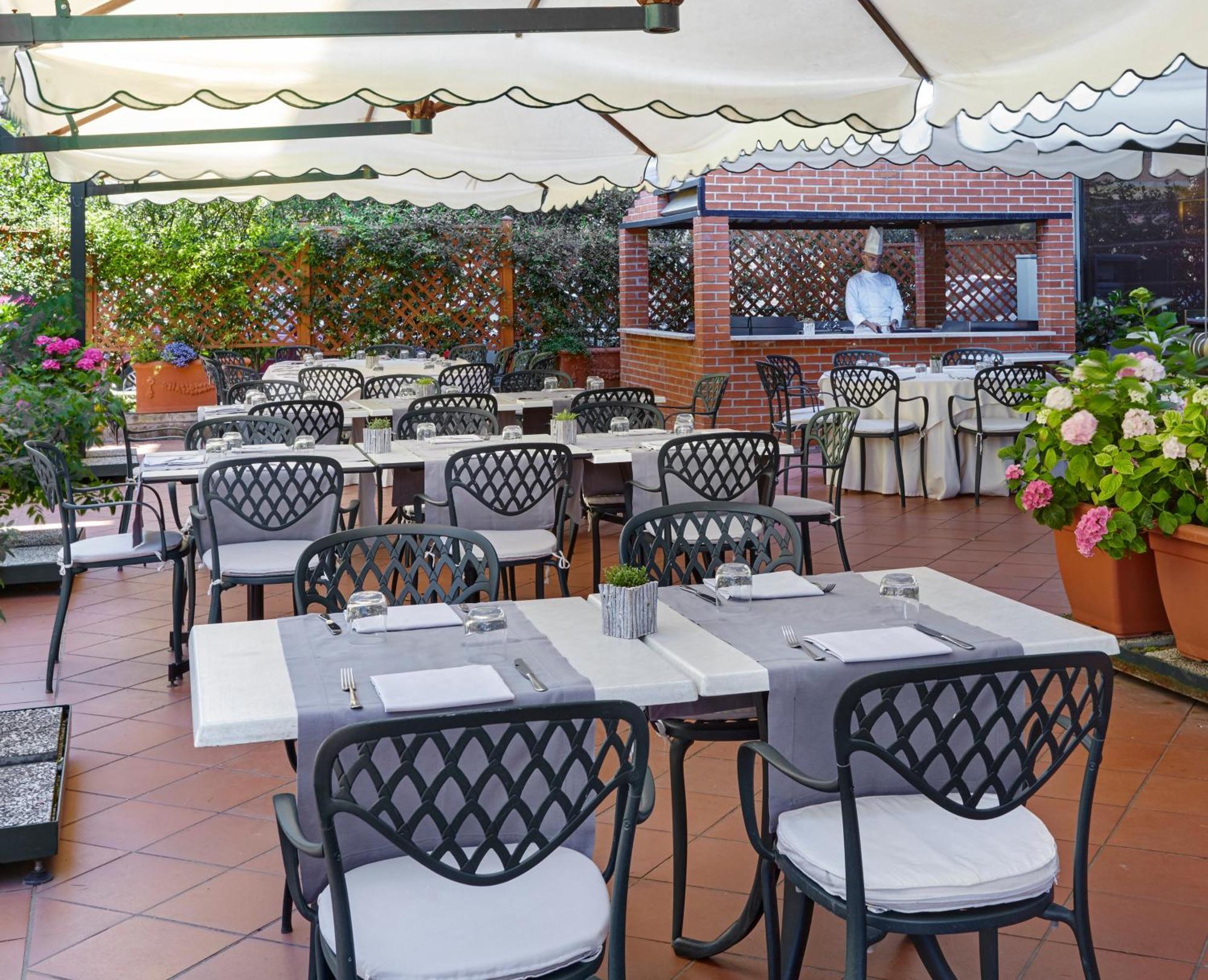 Hotel Crowne Plaza Rome St. Peter'S By Ihg Exteriér fotografie